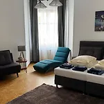 Vienna Gate Apartment